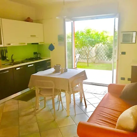 Casa Al Mare Con Giardino A Porto Frailis *