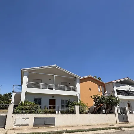 Apartment Casa Al Mare Con Giardino A Porto Frailis *