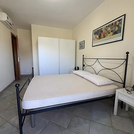 Casa Al Mare Con Giardino A Porto Frailis Apartment Àrbatax